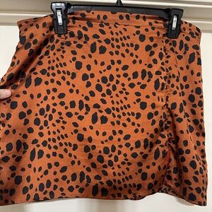 Le Lis Orange Printed Mini skirt
